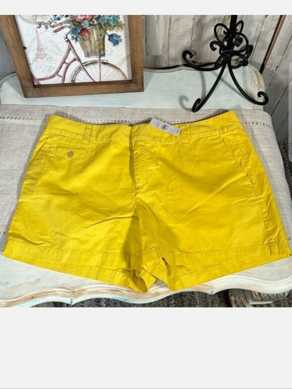 Ann Taylor Bright Yellow Casual Cotton Shorts - NWT